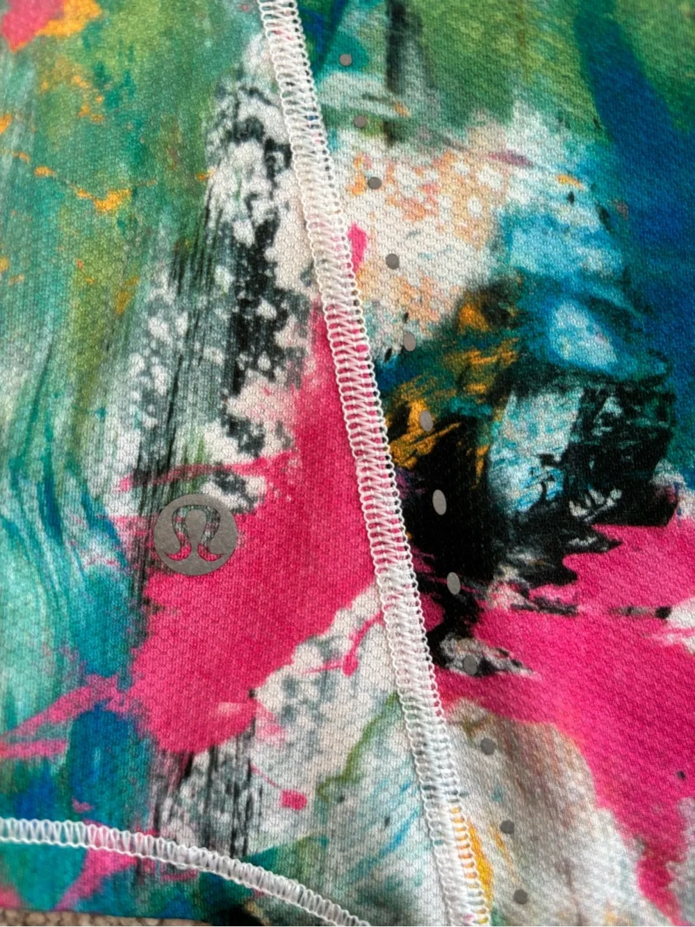lululemon athletica Multicolor Abstract Brushstroke Short Sleeve Tee, Women’s 6
